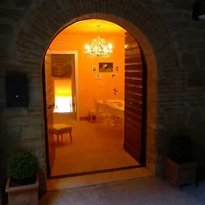  Bed & Breakfast Diana House