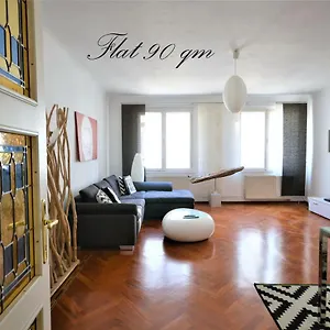 https://the-kolin-grand-downtown-apartment.vienna-besthotels.com